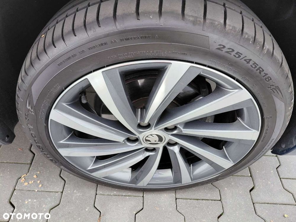 Skoda Octavia - 23