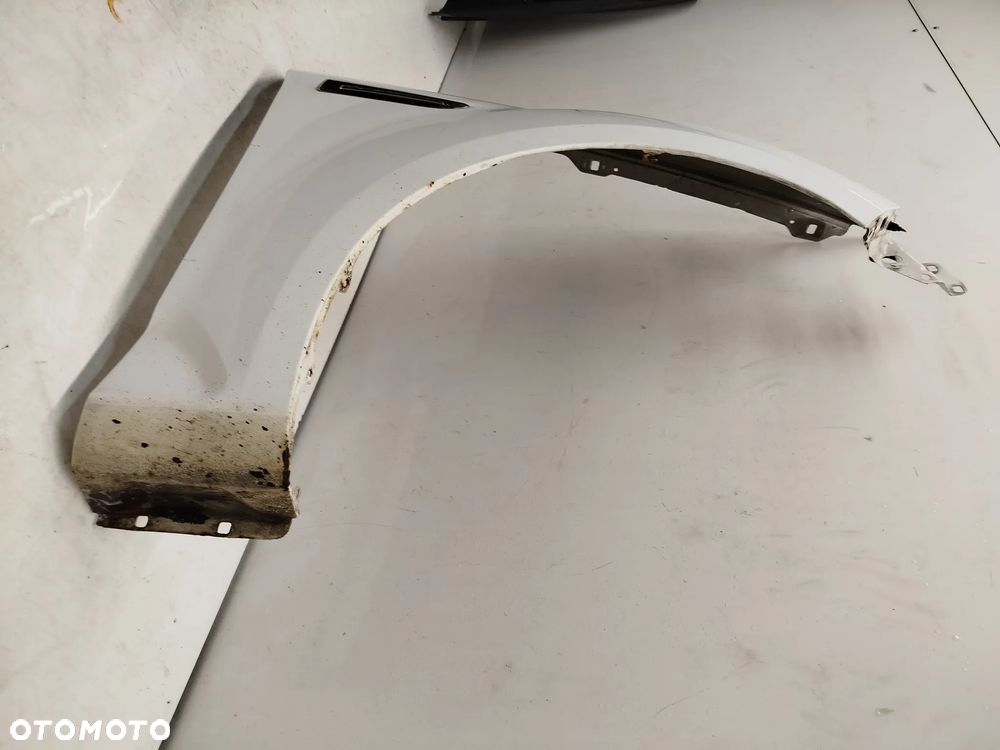 ^ BŁOTNIK PRZÓD PRZEDNI PRAWY FORD MONDEO IV MK.4 LIFT FL BIAŁY - 3