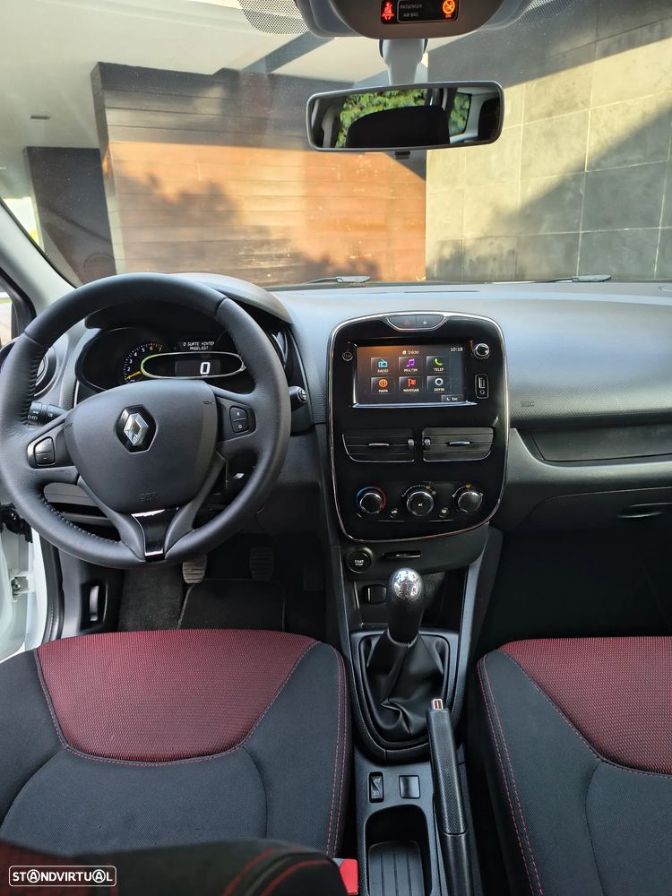 Renault Clio Sport Tourer 0.9 TCE Dynamique S - 20