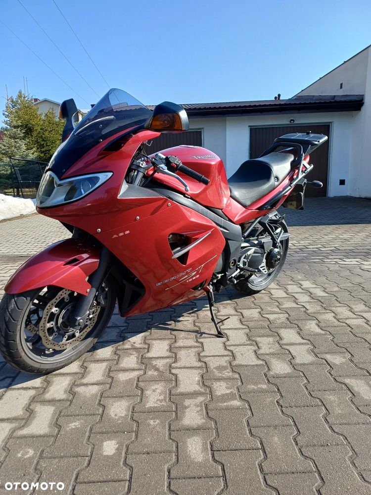 Triumph Sprint - 8