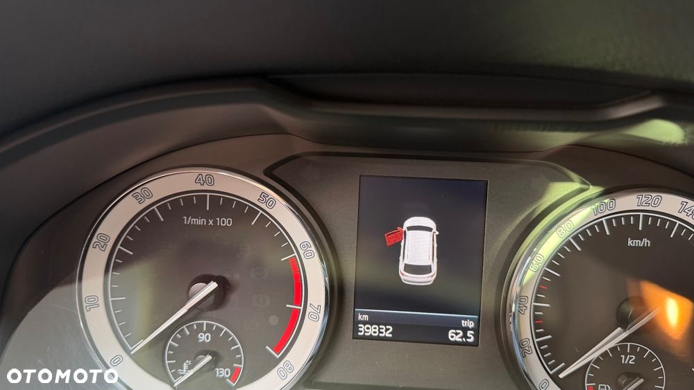 Skoda Karoq 1.5 TSI ACT Ambition DSG - 11