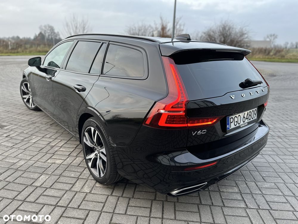 Volvo V60 T6 AWD Recharge Geartronic RDesign - 6