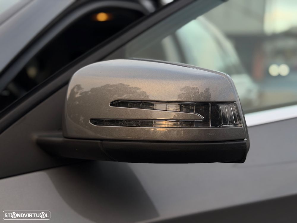 Mercedes-Benz A 180 CDI (BlueEFFICIENCY) Urban - 27