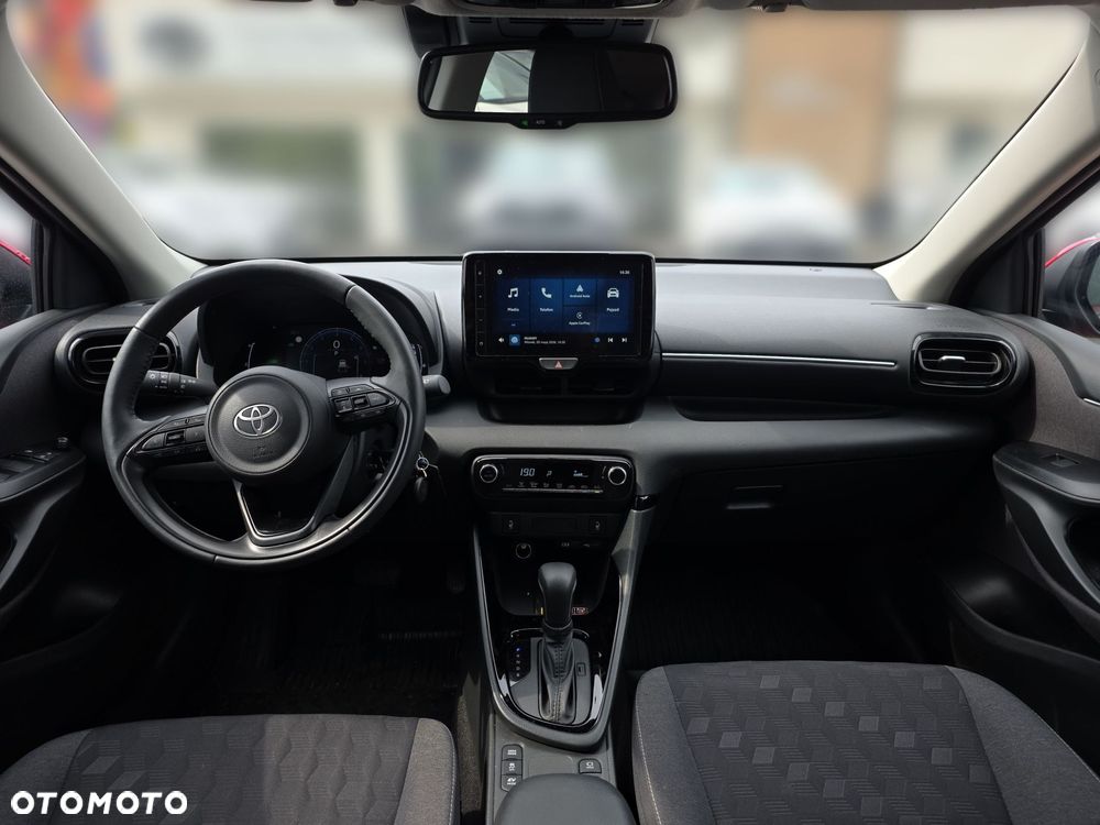 Toyota Yaris - 11