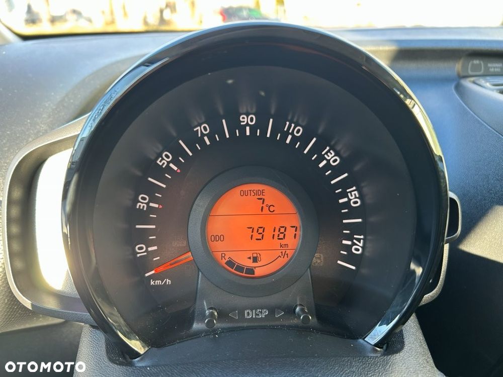 Citroën C1 1.0 VTi GPF Feel - 2