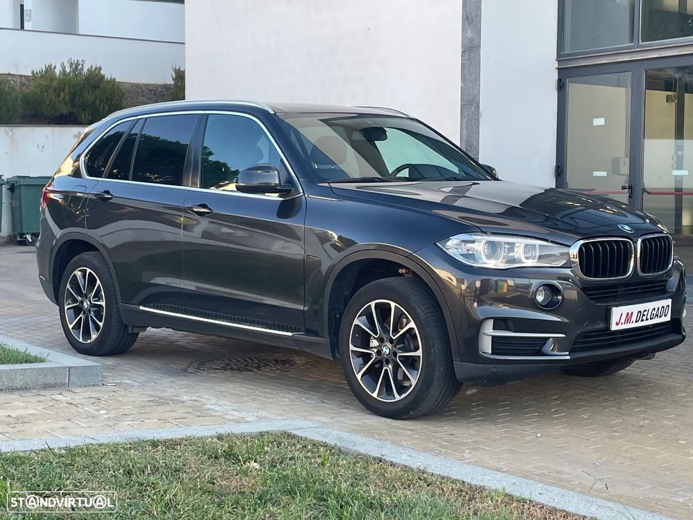 BMW X5 25 d sDrive Comfort 7L - 1