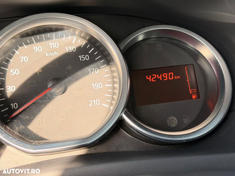 Dacia Logan 1.0 SCe Ambiance - 25