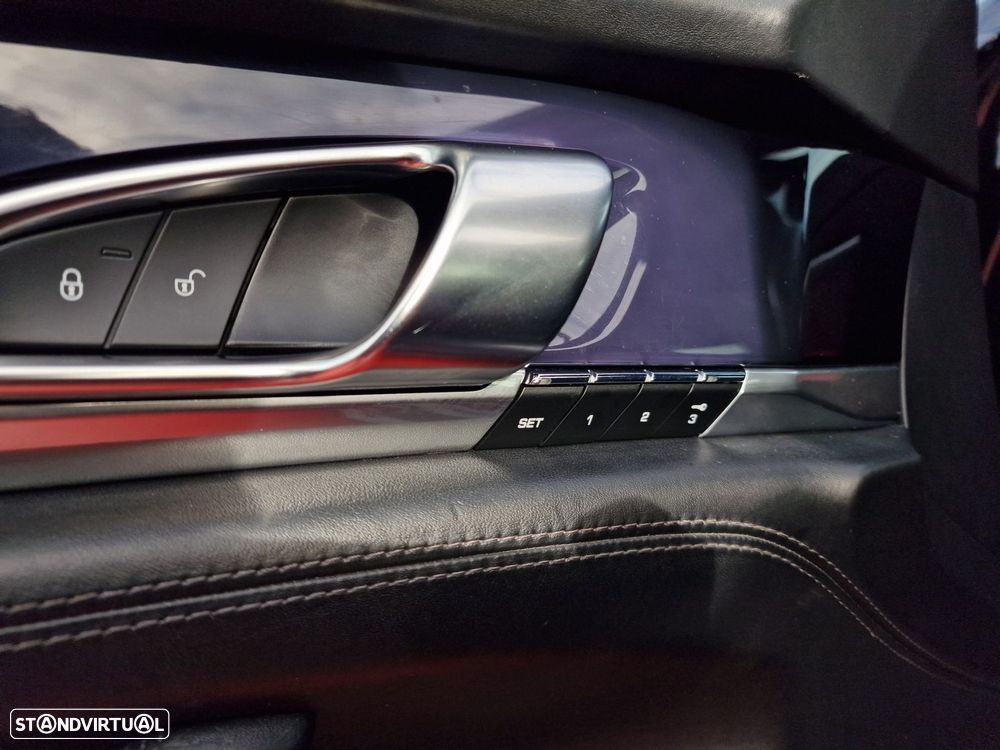 Porsche Panamera Platinum Edition - 9