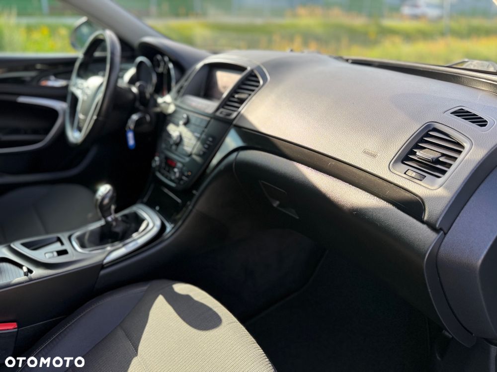 Opel Insignia 1.8 Cosmo - 29
