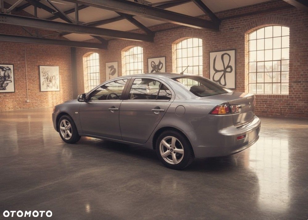 Mitsubishi Lancer 1.6 Intense - 6