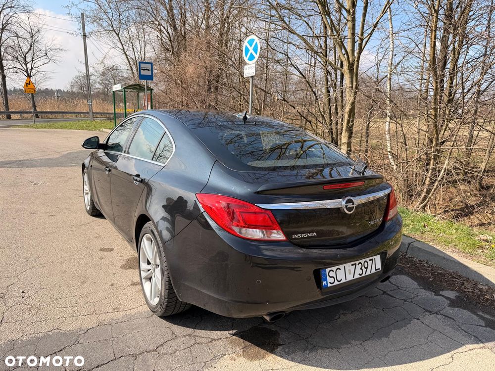 Opel Insignia 2.0 T Cosmo 4x4 - 6