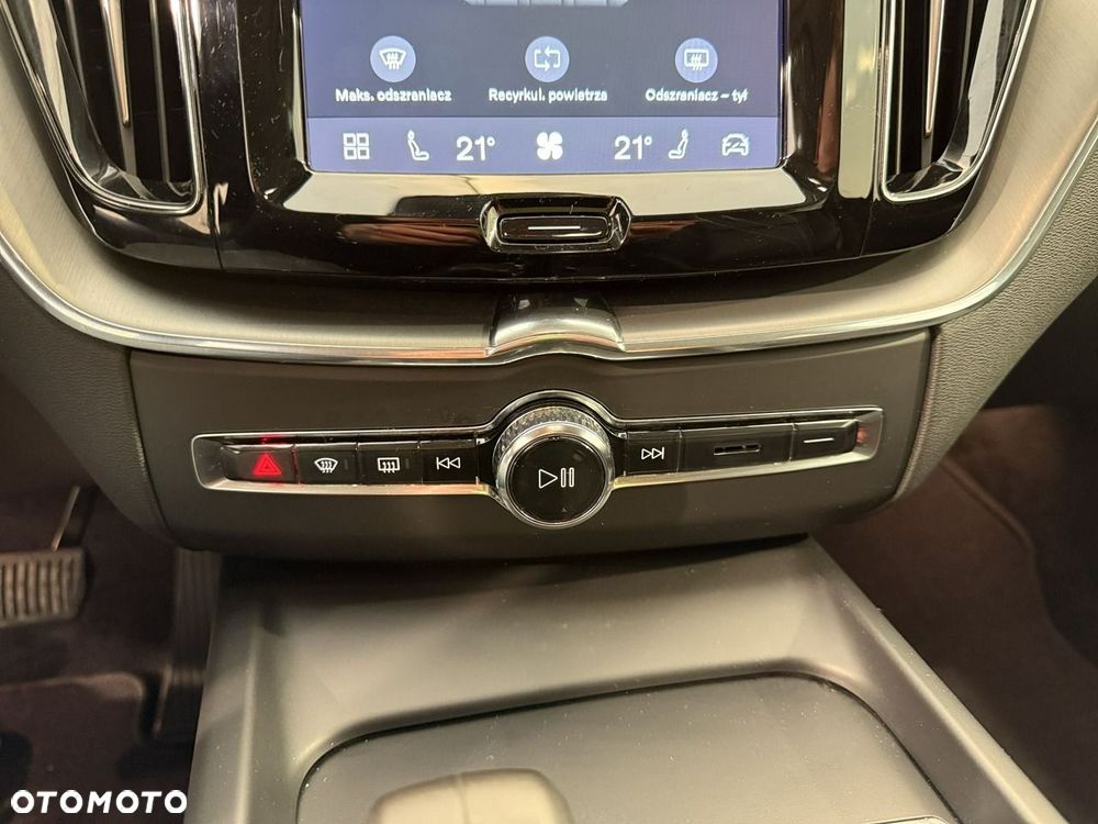 Volvo XC 60 - 19