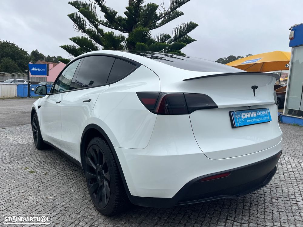 Tesla Model Y Standard - 15