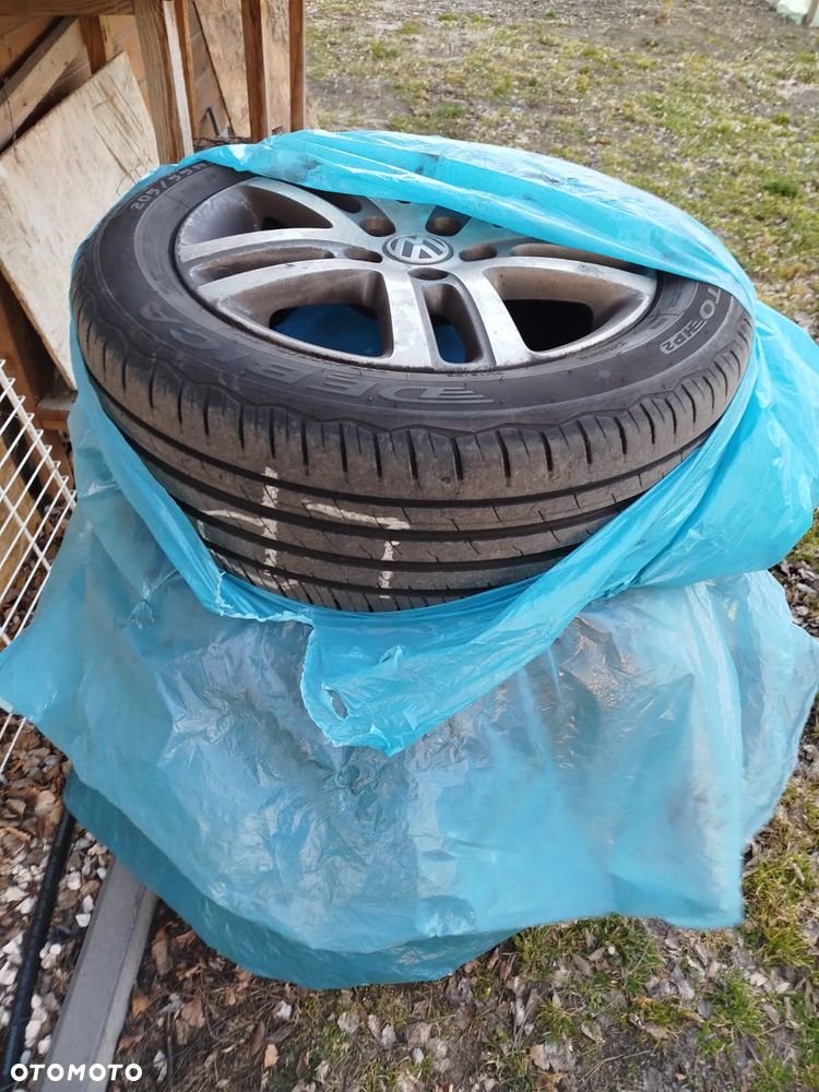 Volkswagen Touran 1.9 TDI DPF BlueMot Trendline - 16