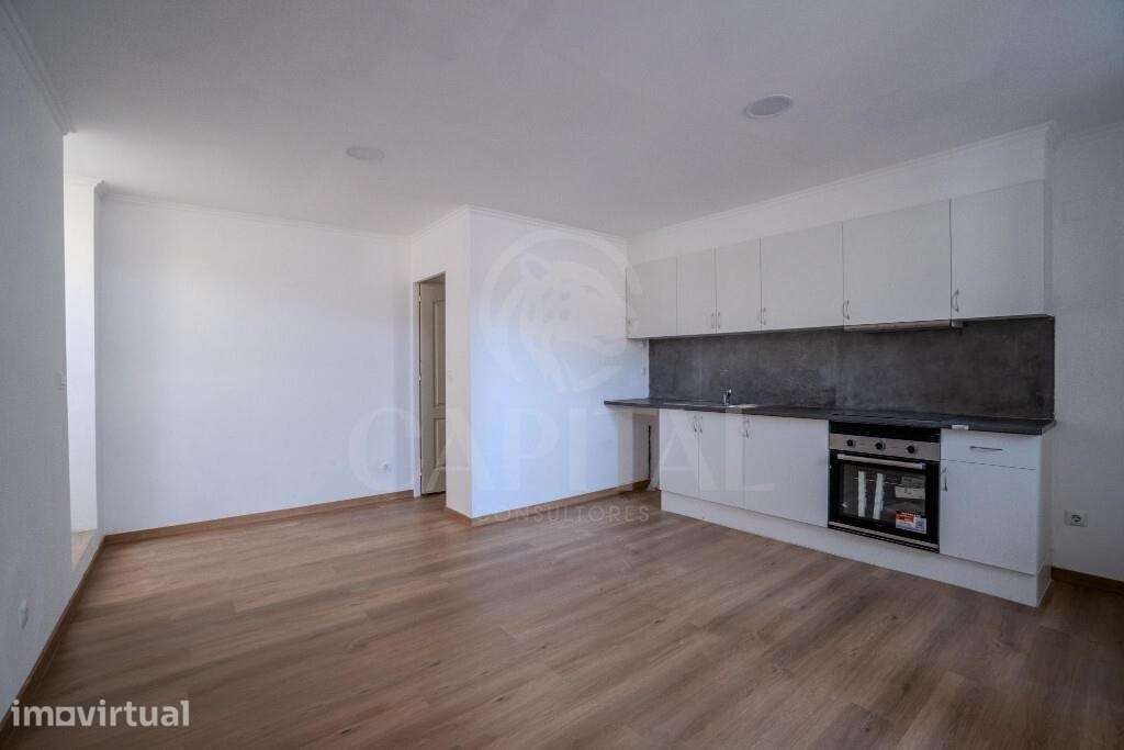 Oportunidade! Moradia T2 com 2 Suites em Unhos – Moderna, Pronta a Hab - Grande imagem: 4/39