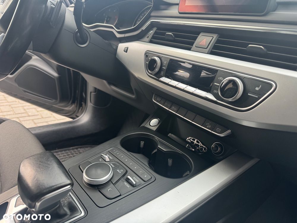 Audi A4 Allroad - 33