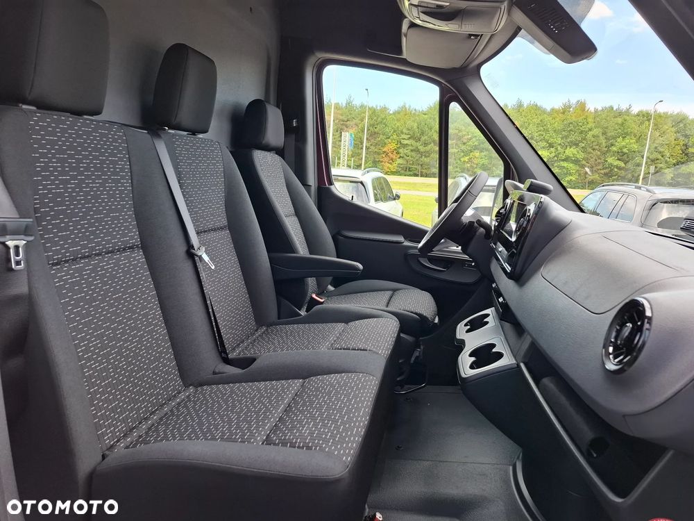 Mercedes-Benz Sprinter 317 CDI Furgon PRO długi 4325 mm L3H2 - 22