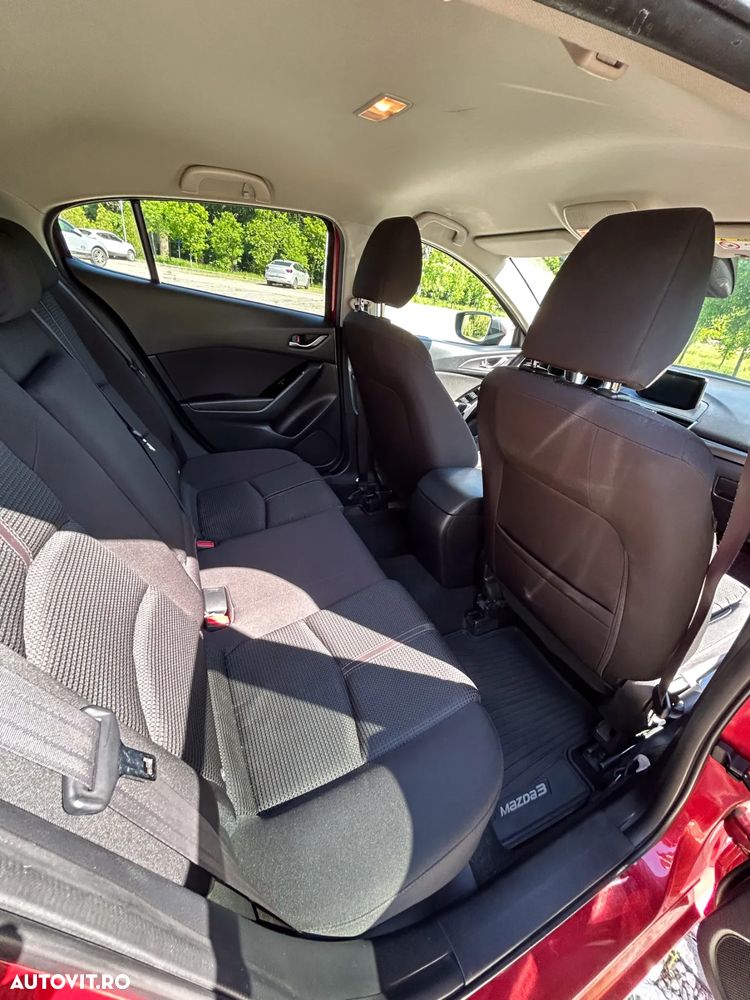 Mazda 3 G120 Revolution - 18