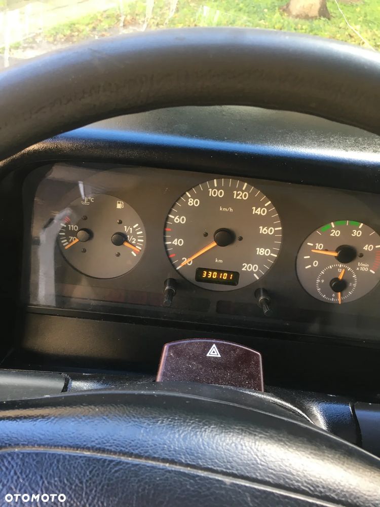 Volkswagen LT - 9