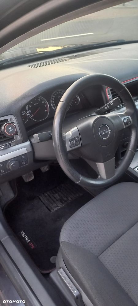 Opel Vectra 1.6 Essentia - 11