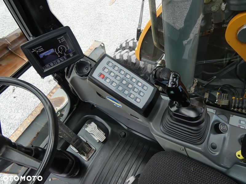 Liebherr A914 Compact / Super Stan / SPEEDER / Łapy + Pług / - 15