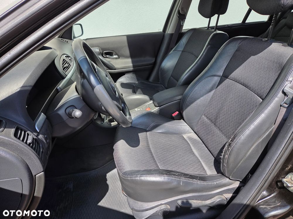 Renault Laguna 1.9 dCi Luxe Privilege - 7