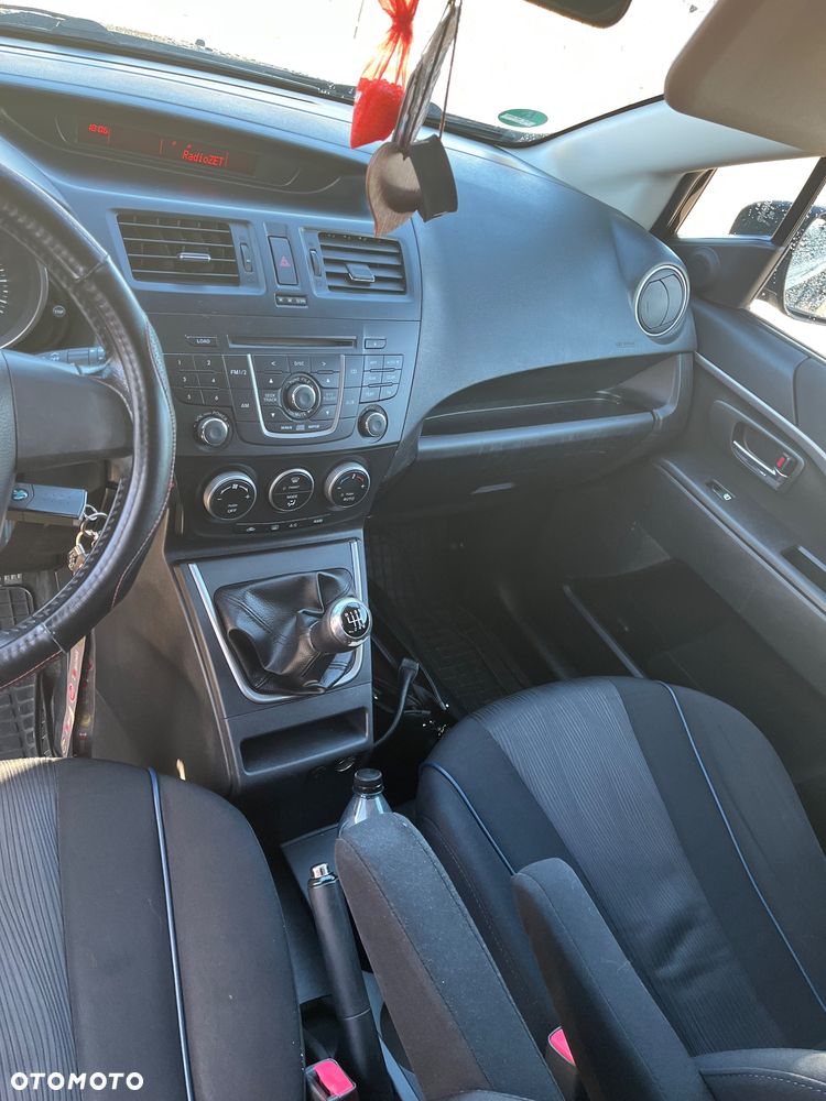 Mazda 5 - 4