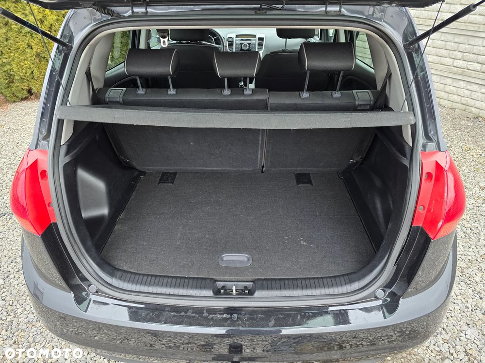 Kia Venga 1.4 CVVT Attract - 3
