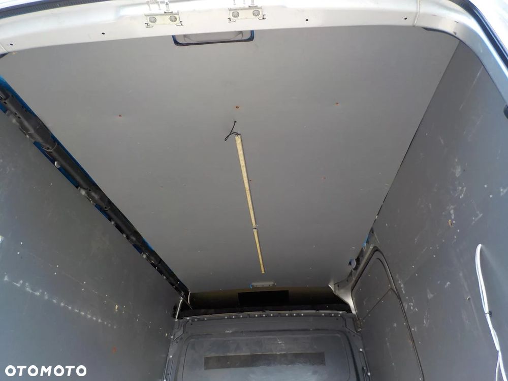 VW CRAFTER SPRINTER 906 06- L2H2 BOCZKI TAPICERKI ZABUDOWA PODŁOGA - 3