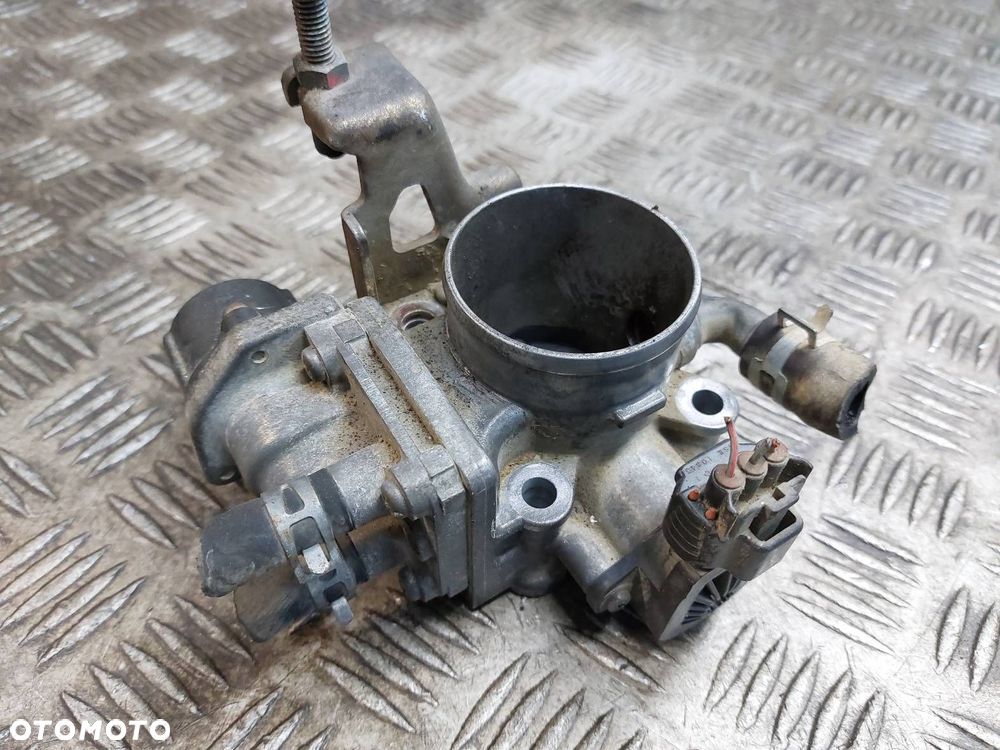 PRZEPUSTNICA SUZUKI IGNIS II 1.3 16V E9T09171 - 2