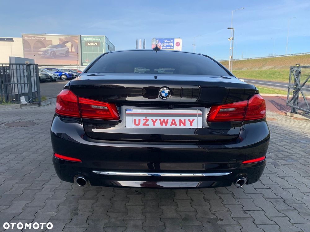 BMW Seria 5 530i GPF xDrive Luxury Line - 8