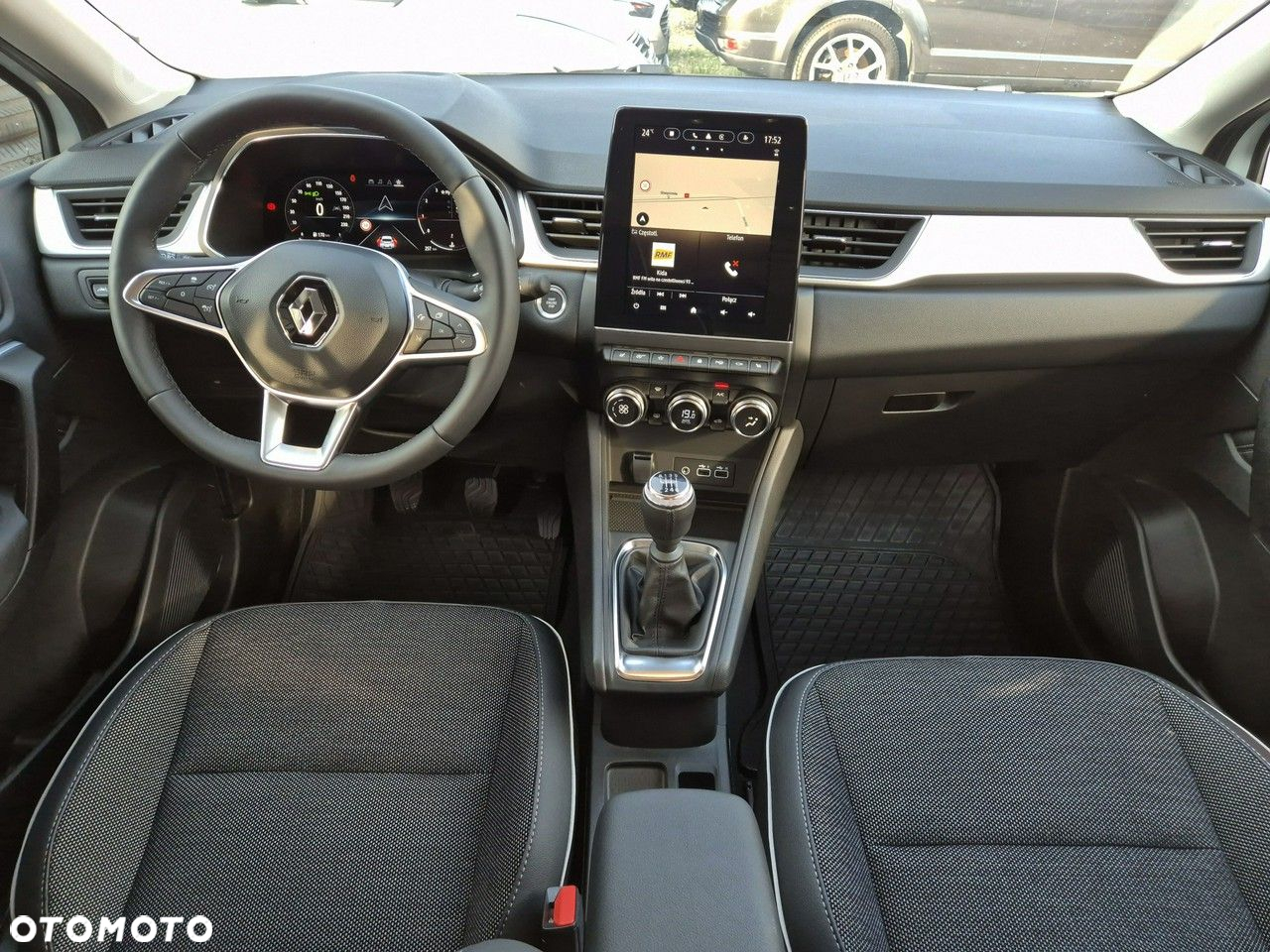 Renault Captur - 29