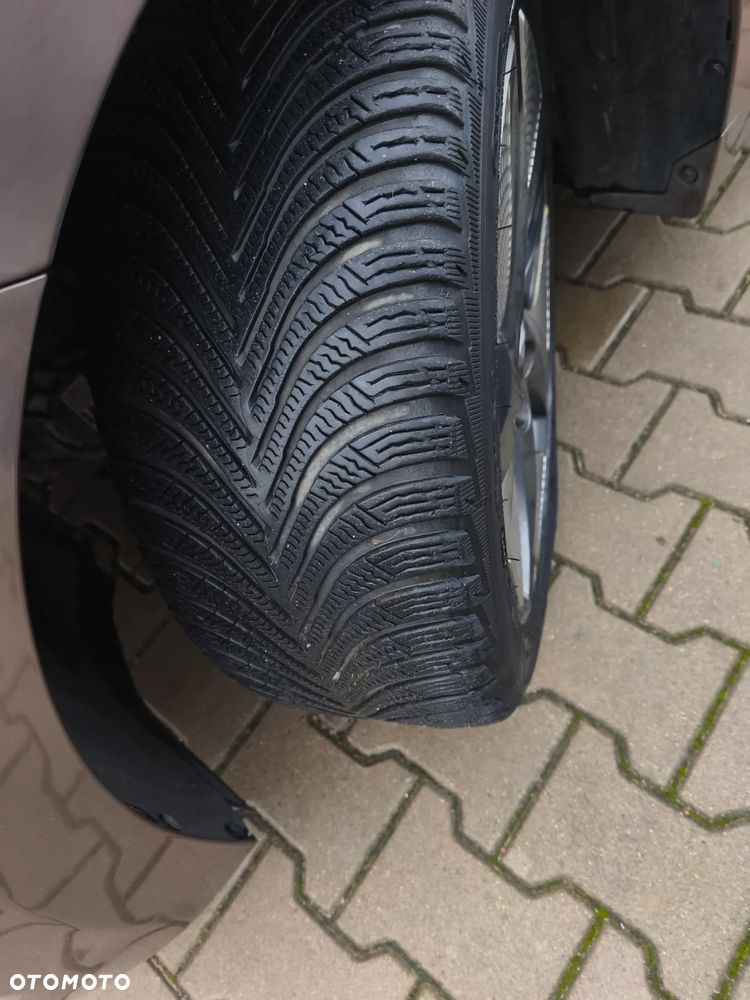 Hyundai IONIQ Hybrid Business - 25