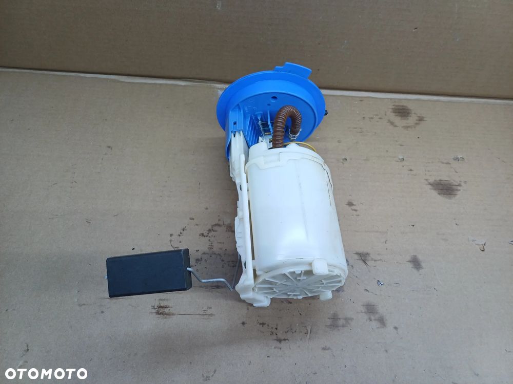 Pompa paliwa 1.4 TSI Golf VI Tiguan Seat Skoda 1K0919051BH - 9