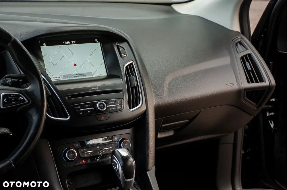 Ford Focus - 28