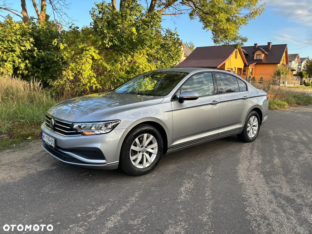 Volkswagen Passat 1.5 TSI EVO Business - 1