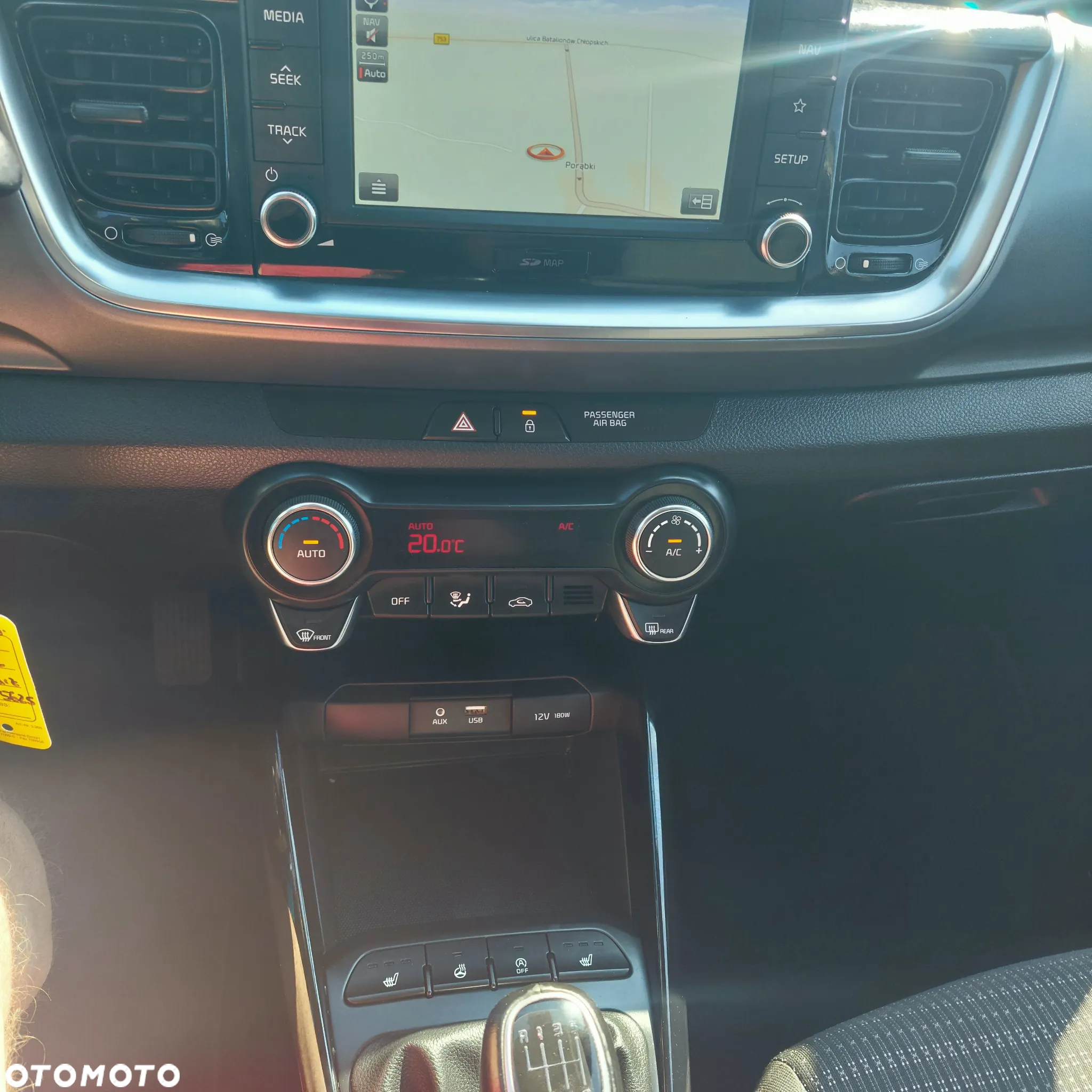 Kia Stonic 1.4 L - 10