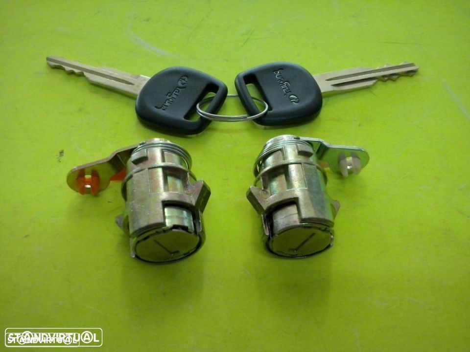 Jogo fechos de portas Toyota Hilux LN85 LN105 (Novo) - 1