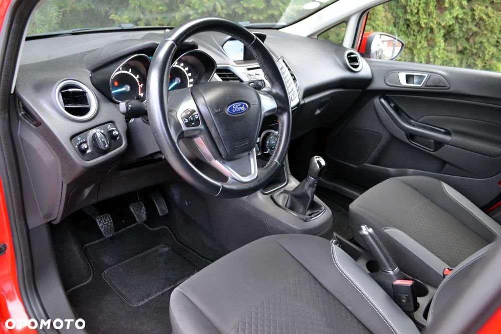 Ford Fiesta - 30