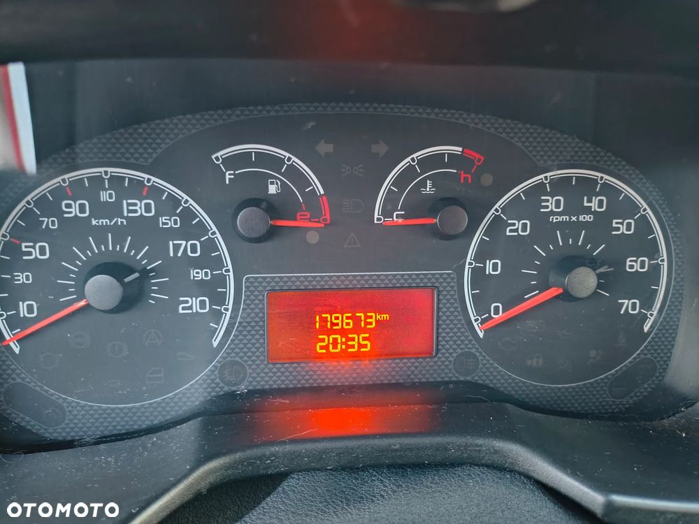 Fiat Fiorino 1.4 8V Active - 8