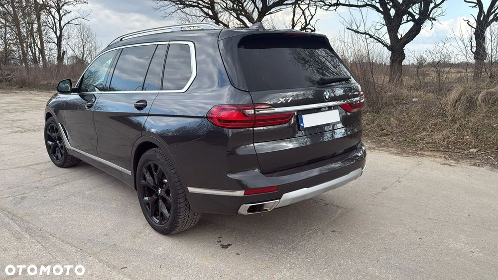 BMW X7 - 4
