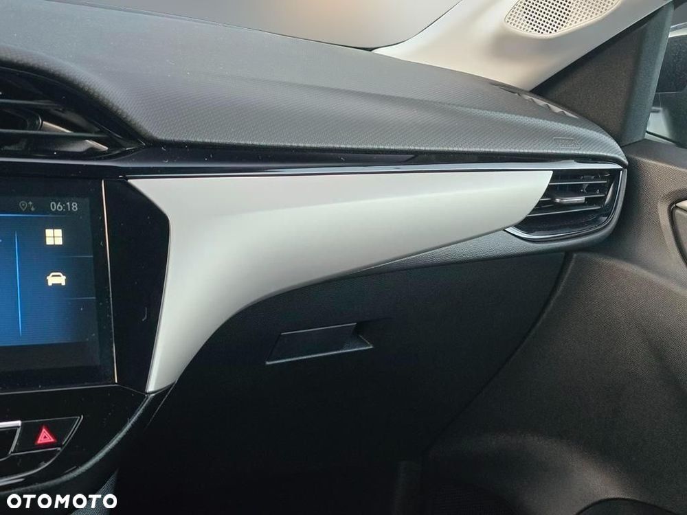 Opel Corsa 1.2 T mHEV GS eDCT - 18