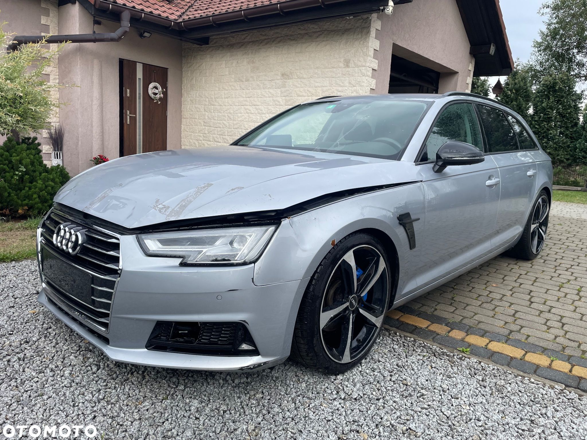Audi A4 2.0 TDI Design S tronic - 1