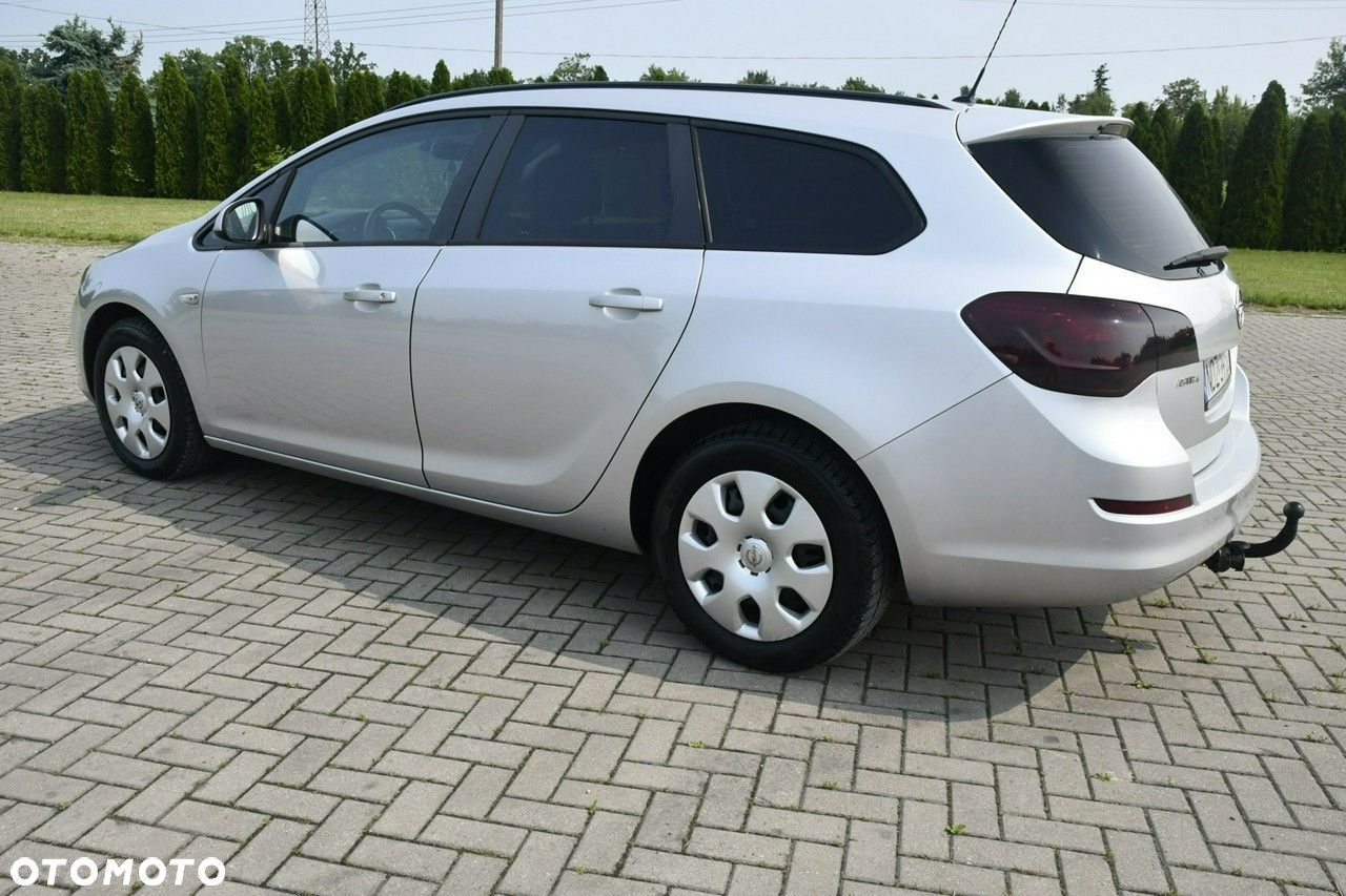Opel Astra - 8
