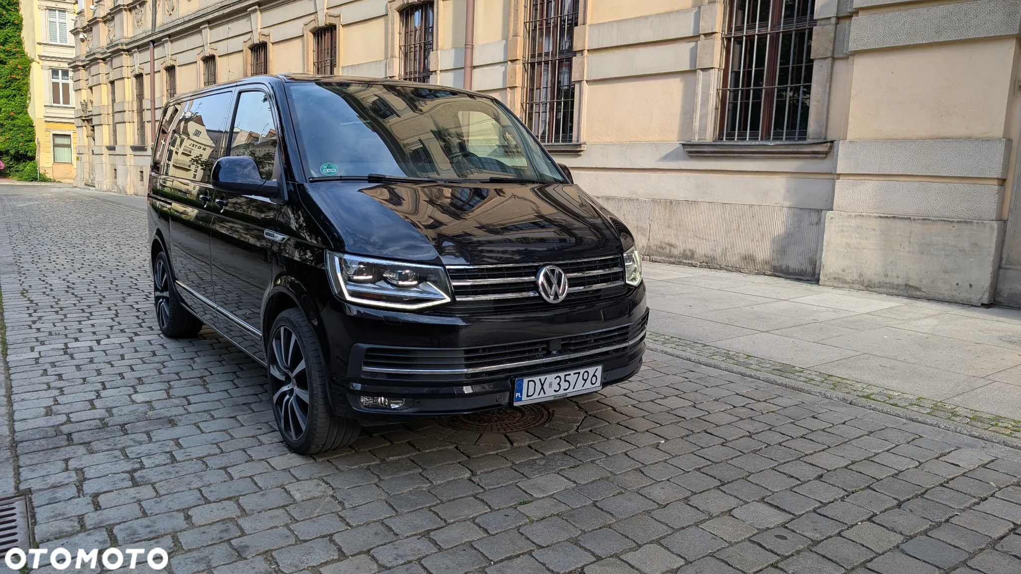 Volkswagen Multivan 2.0 BiTDI L1 Generation SIX DSG - 4