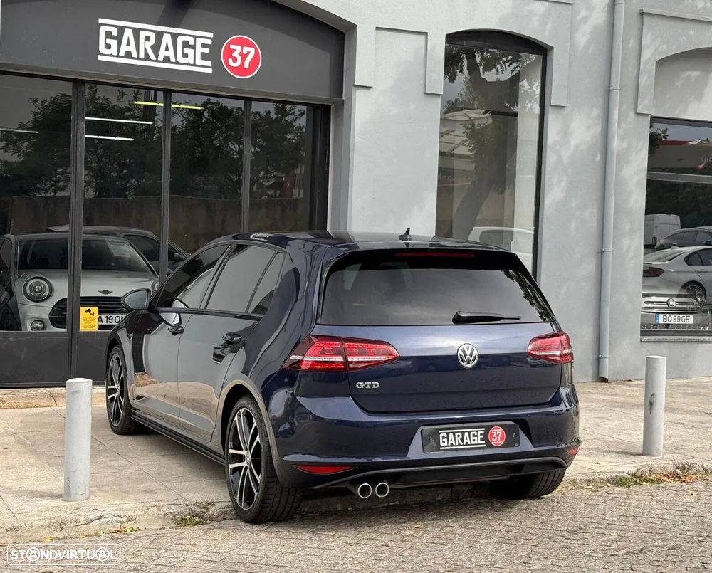 VW Golf 2.0 TDI GTD DSG - 6
