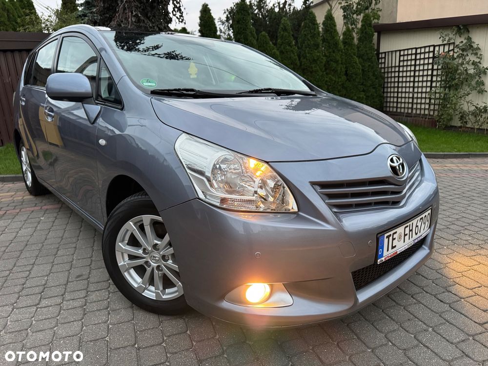 Toyota Verso 1.8 Travel - 21