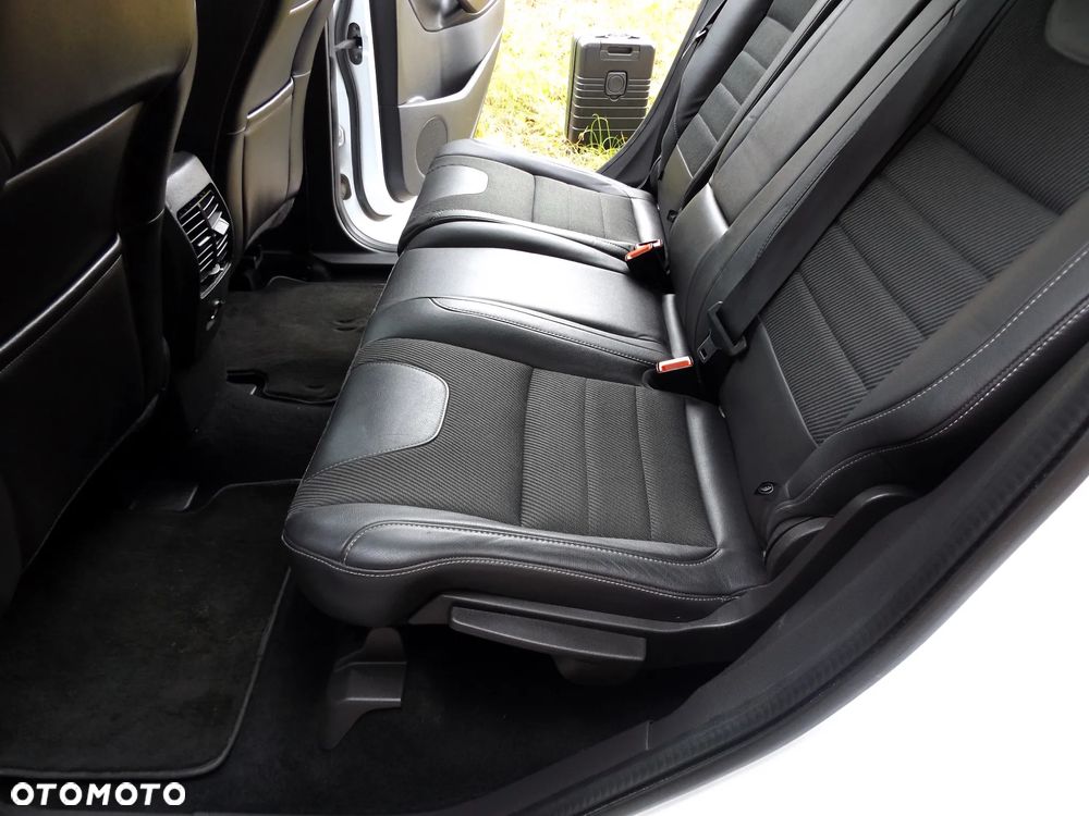 Ford Kuga 2.0 TDCi Titanium - 16