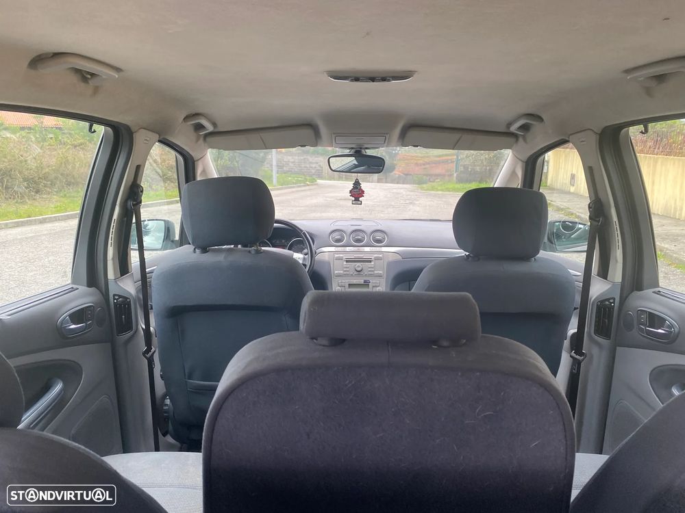 Ford S-Max 1.8 TDCi Titanium 7L - 8