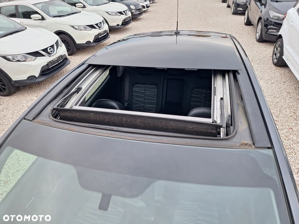 Kia Venga 1.6 CVVT Dream-Team Edition - 16